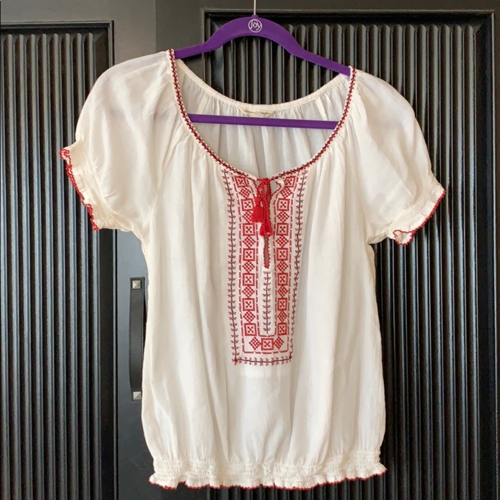 American Eagle top